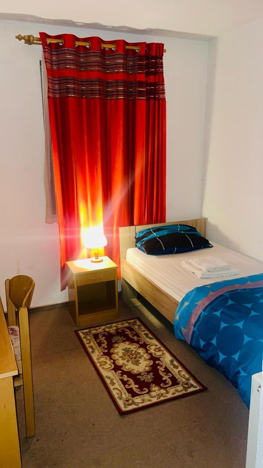 Maccaroni Restaurants & Hotels Майнинген Экстерьер фото